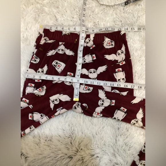 Harry Potter Wizarding World 2 piece pajama set Woman’s size Small - Picture 11 of 14
